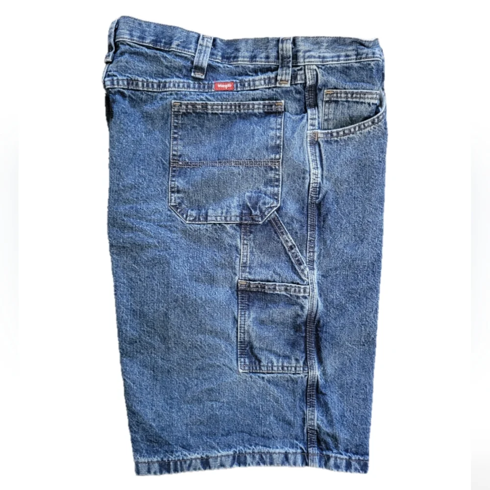 Wrangler Blue Jean Shorts With Relaxed Fit Size 44